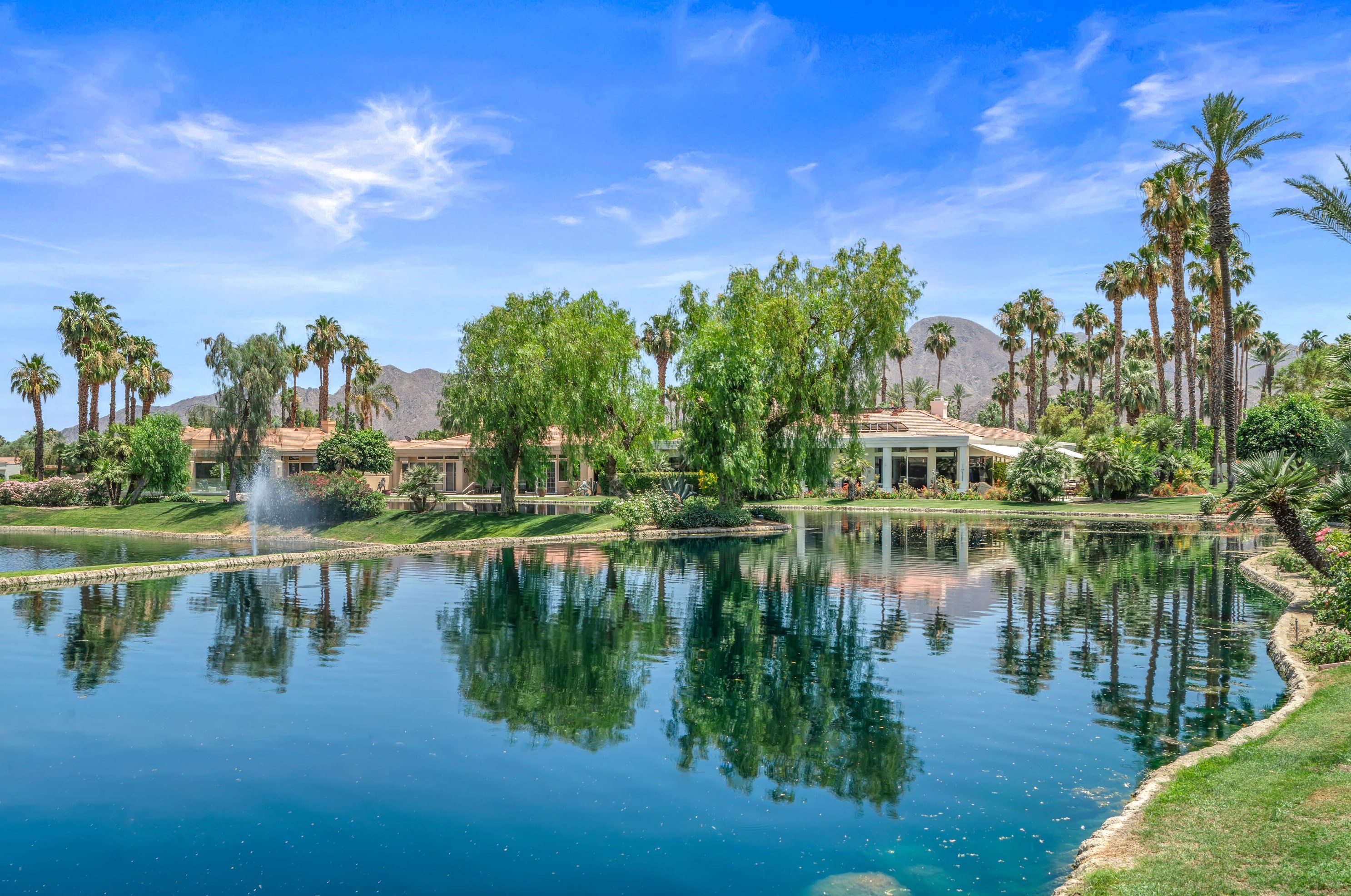 44870 Lakeside Dr, Palm Desert, CA 92210-7625