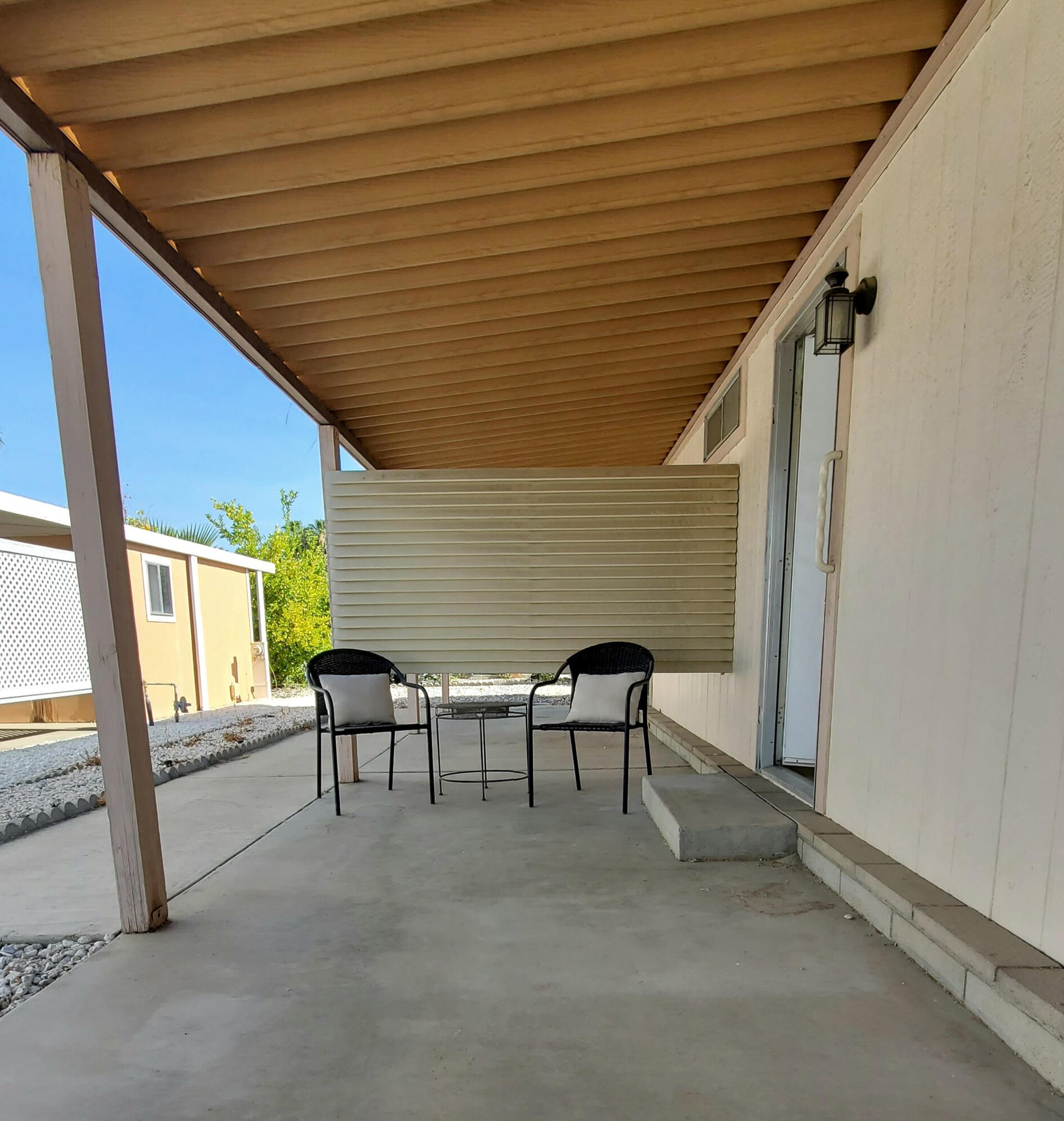 71 Zacharia Dr, Cathedral City, CA 92234
