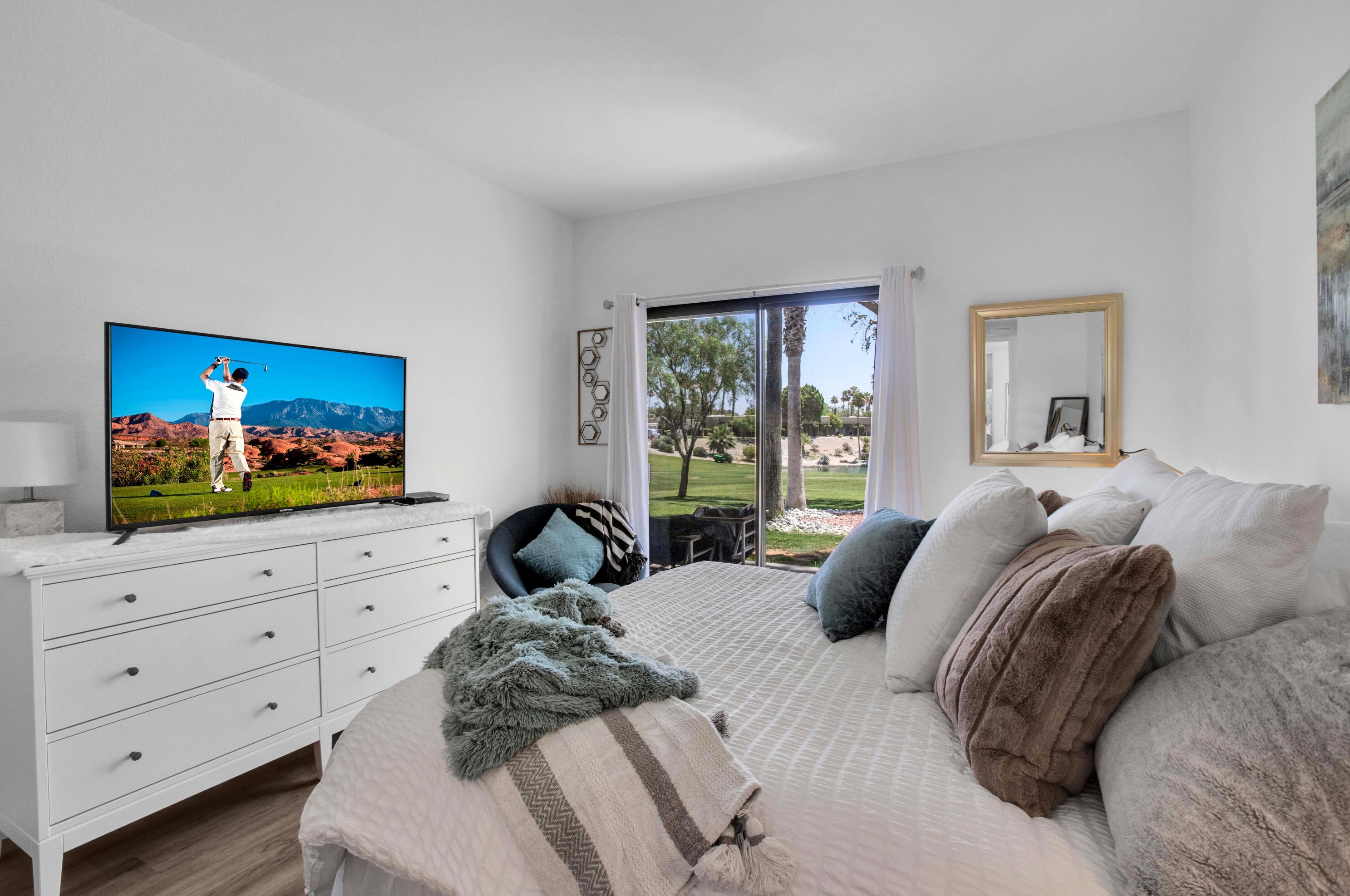 67154 Chimayo Dr, Cathedral City CA  92234-7448 exterior