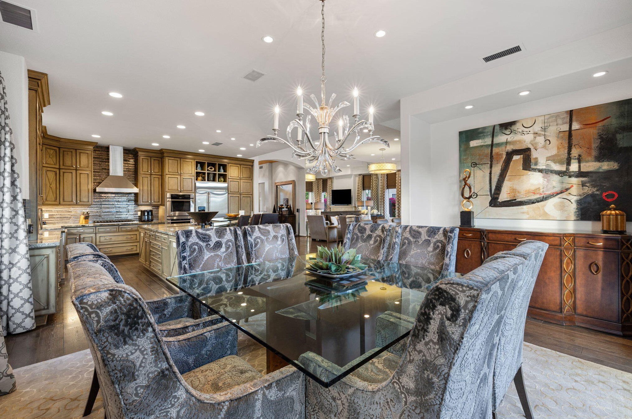 161 Tomahawk Dr, Palm Desert CA  92211-8949 exterior