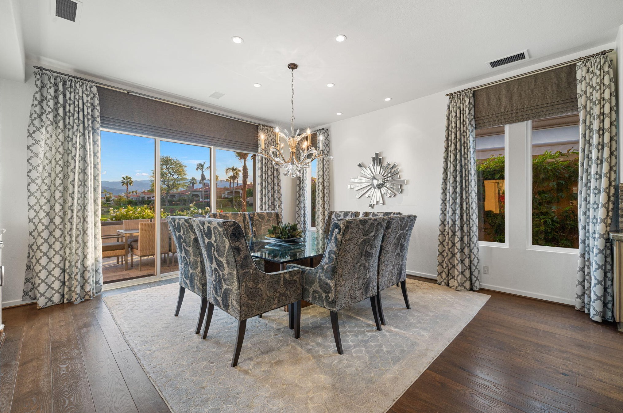 161 Tomahawk Dr, Palm Desert CA  92211-8949 exterior