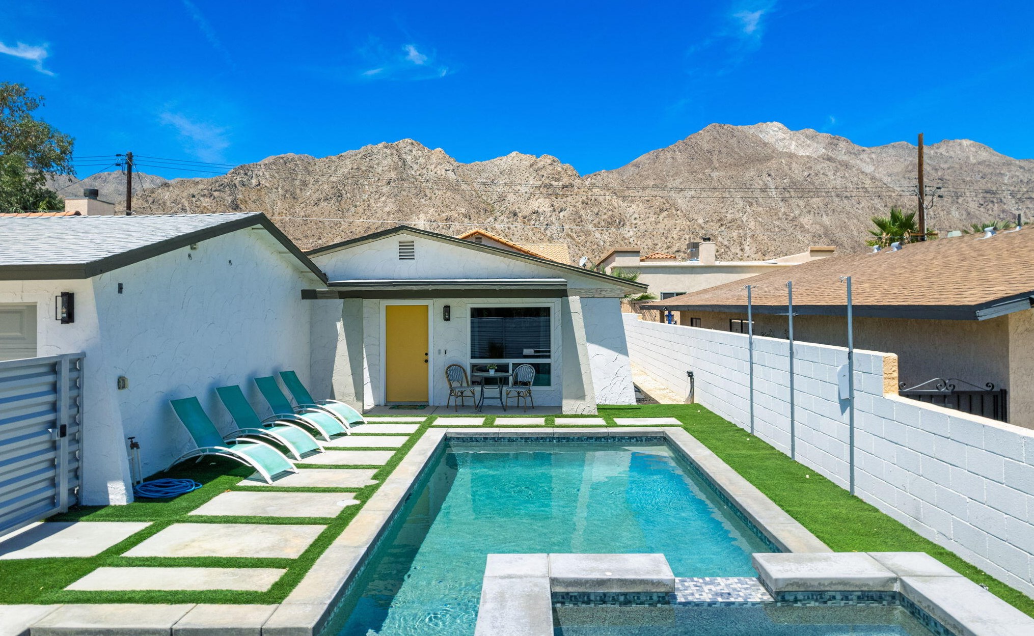 53905 Avenida Diaz, La Quinta, CA 92253