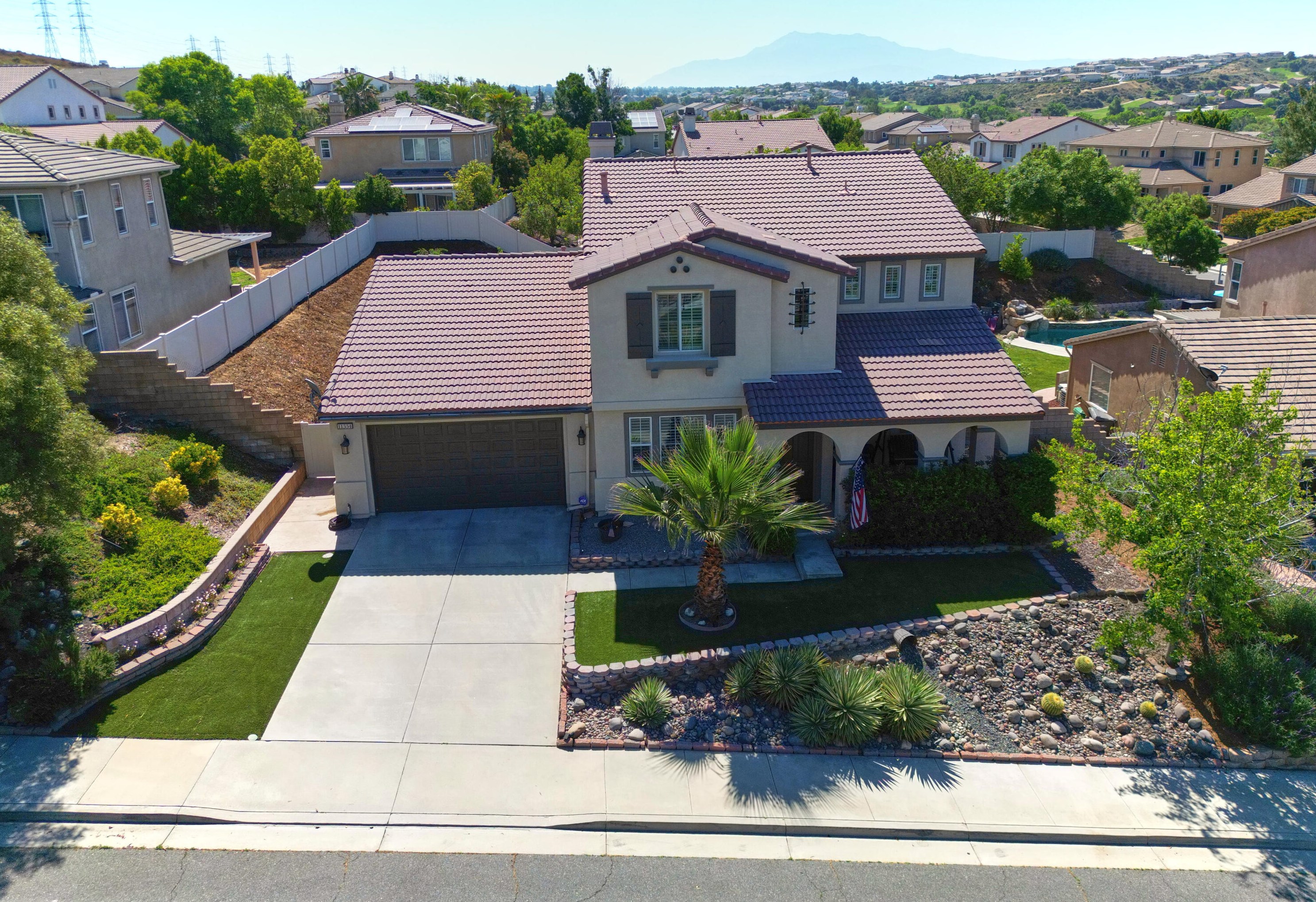 11354 Demaret Dr, Beaumont CA  92223-7430 exterior