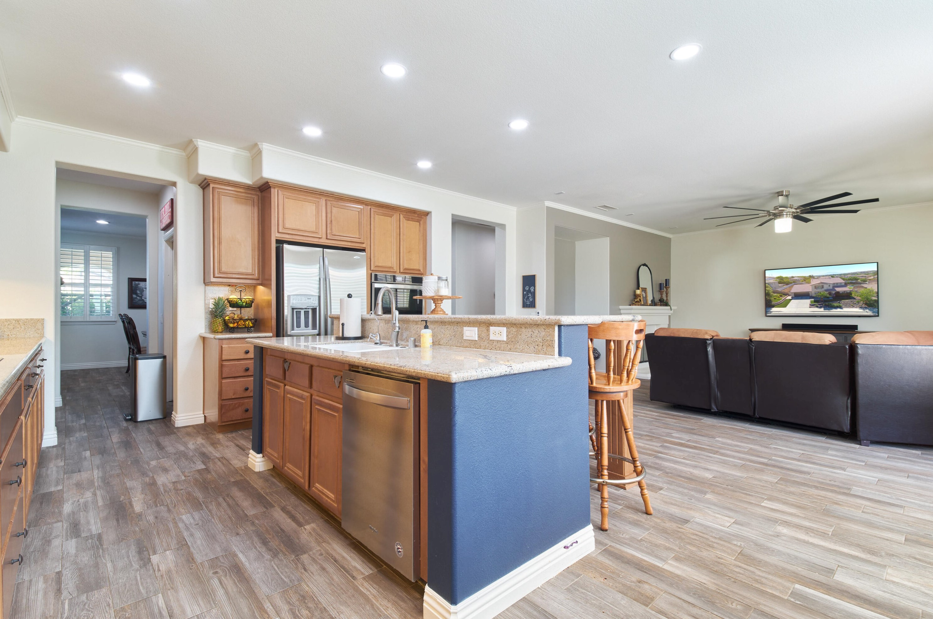 11354 Demaret Dr, Beaumont CA  92223-7430 exterior