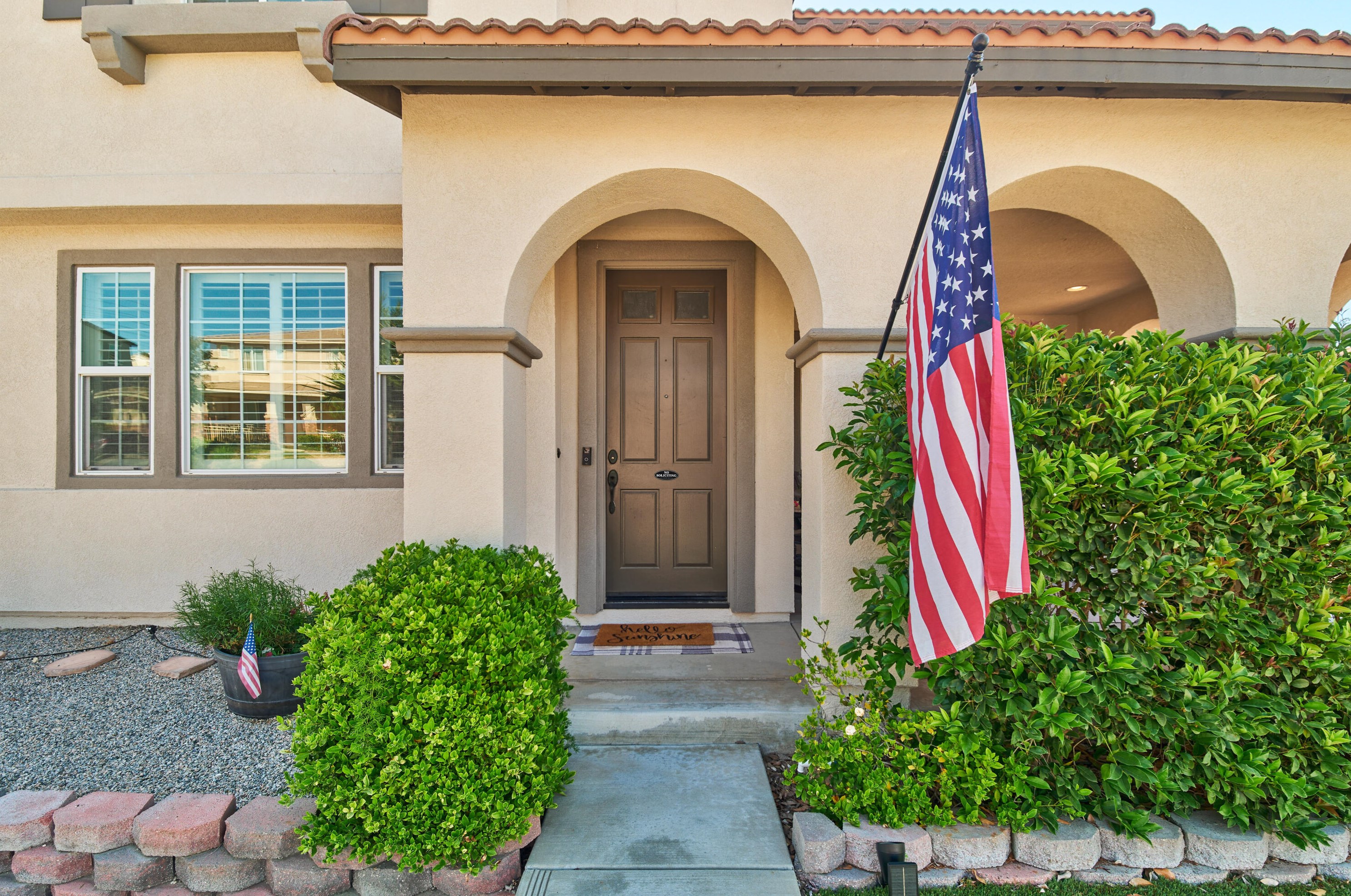 11354 Demaret Dr, Beaumont CA  92223-7430 exterior