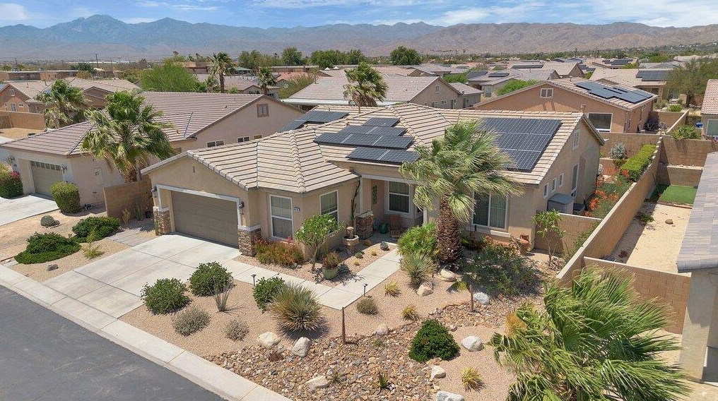 66196 S Agua Dulce Dr, Desert Hot Springs, CA 92240