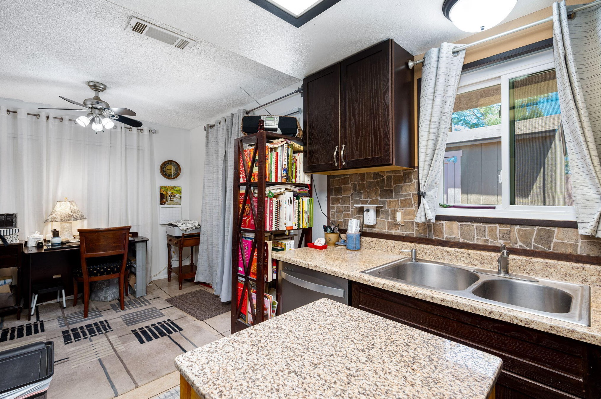66154 6th St, Desert Hot Springs, CA 92240