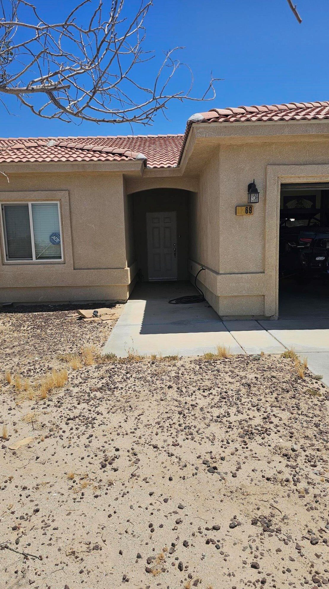 1269 Flame Ave, Thermal, CA 92274