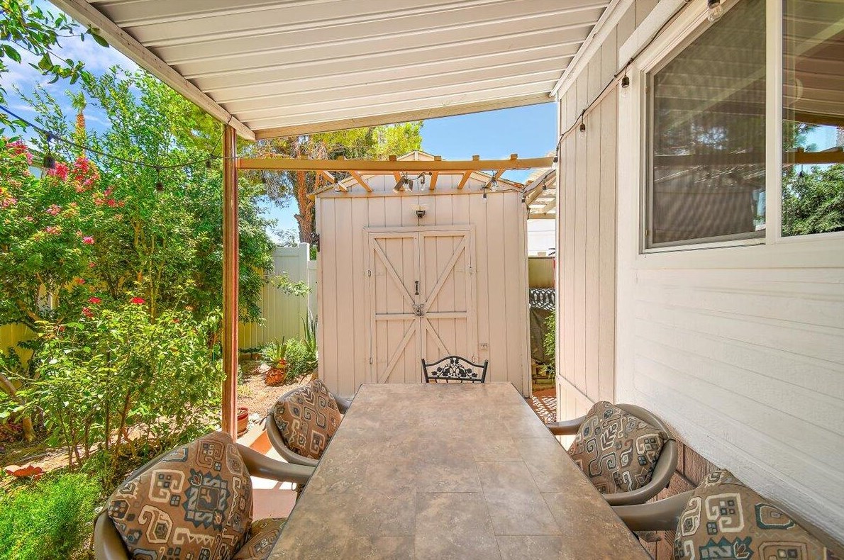 74711 Dillon Rd #511, Desert Hot Springs, CA 92241