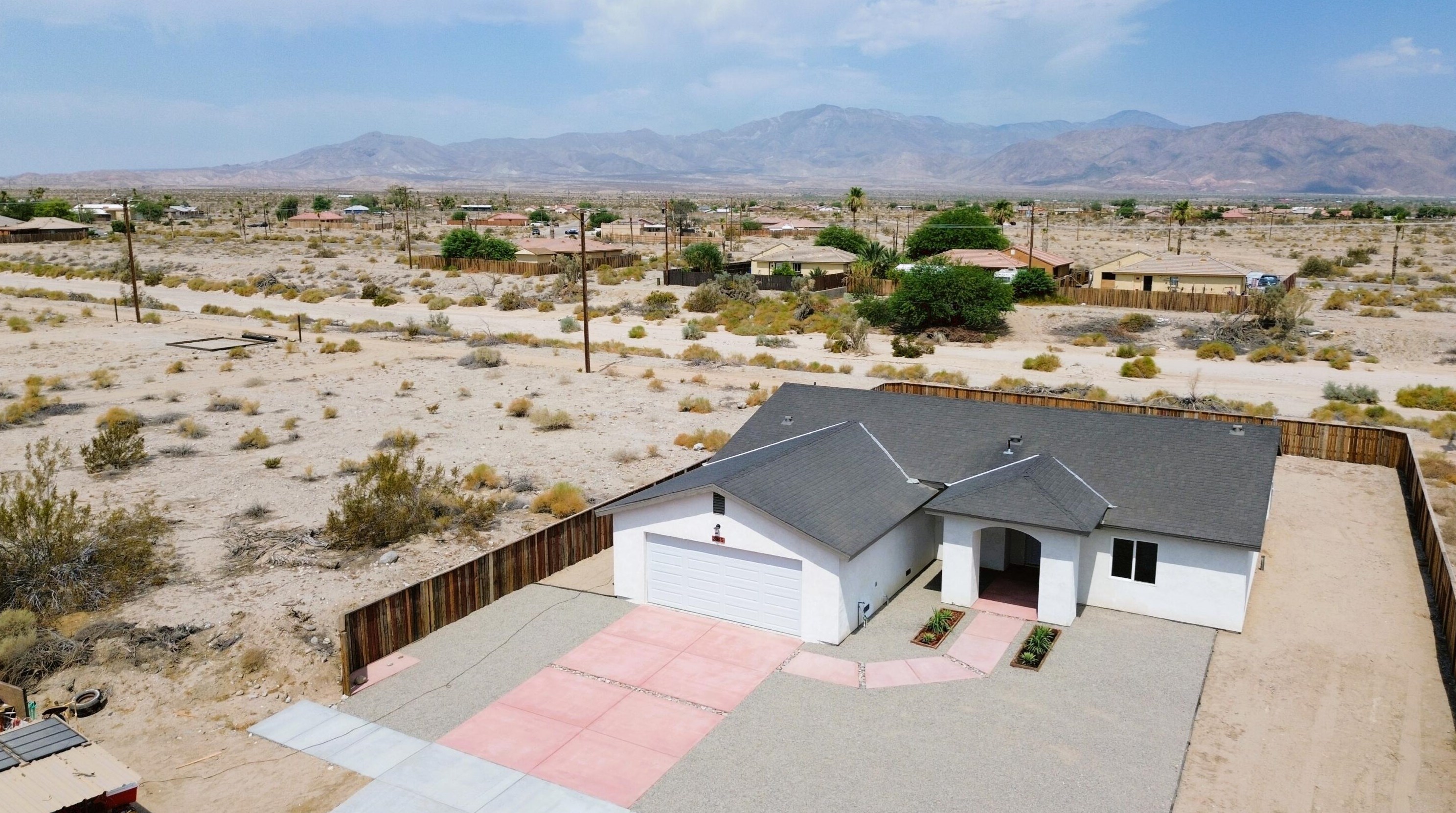 2845 Gram Dr, Thermal, CA 92274