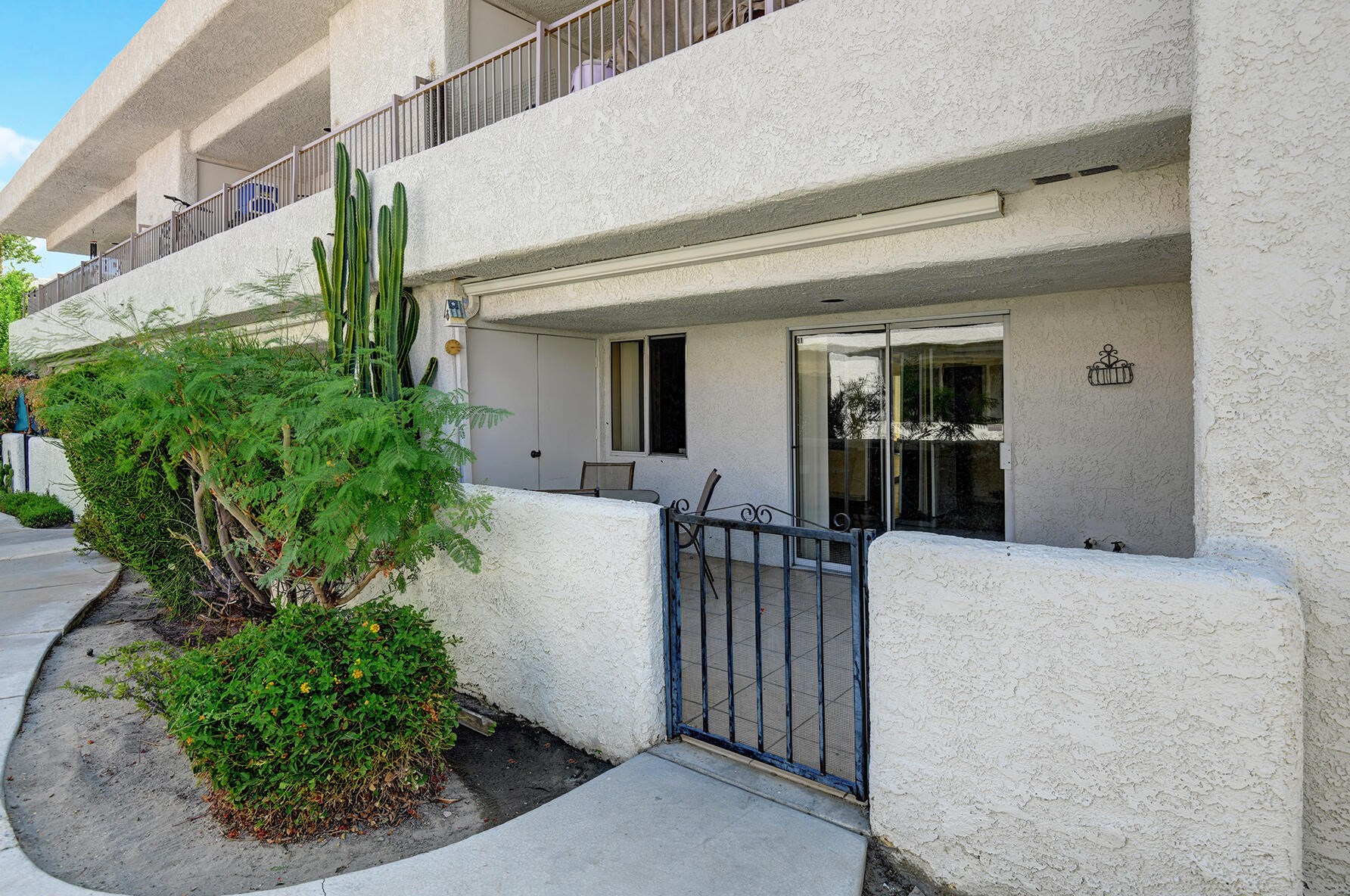 32505 Candlewood Dr #91, Cathedral City, CA 92234