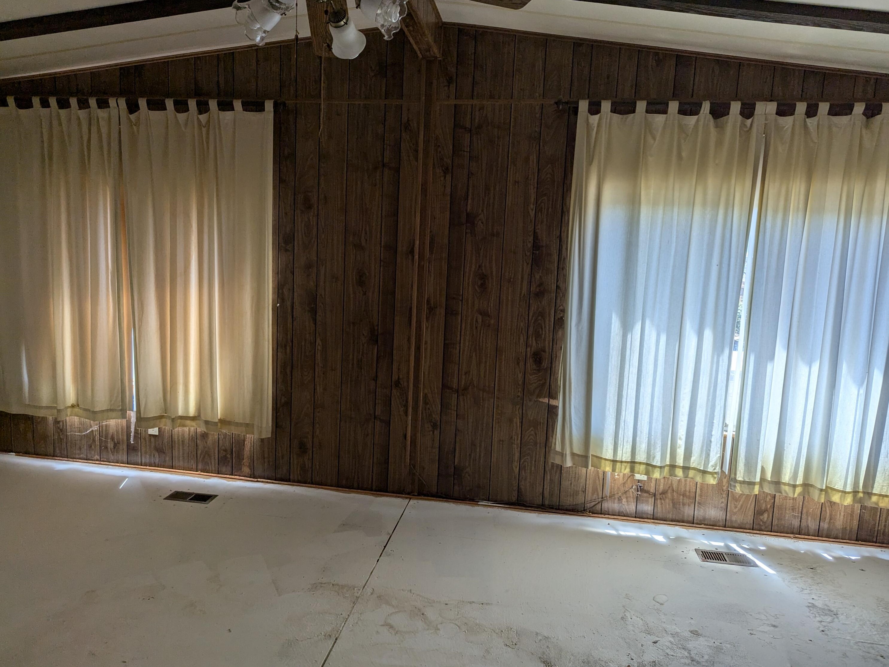 14777 Palm Dr, Desert Hot Springs CA  92240-2534 exterior