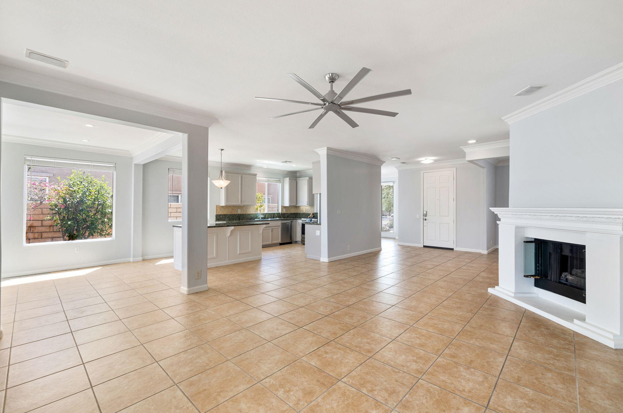67696 Rio Vista Dr, Cathedral City, CA 92234