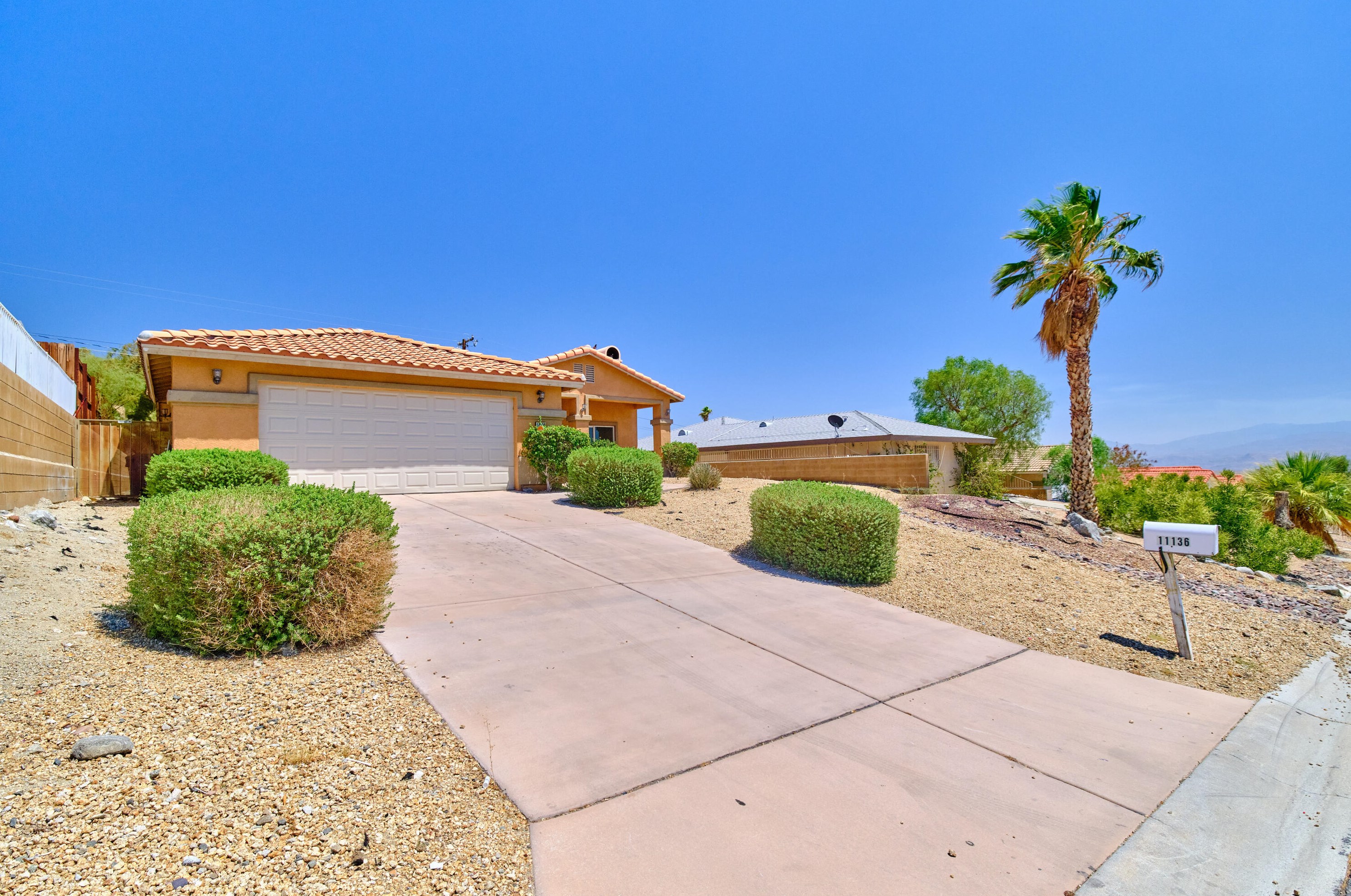 11136 Pomelo Dr, Desert Hot Springs, CA 92240
