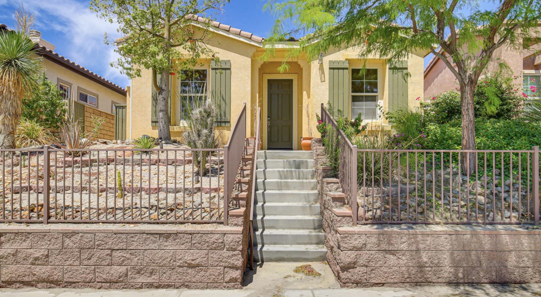 26345 Avenida Quintana, Cathedral City, CA 92234