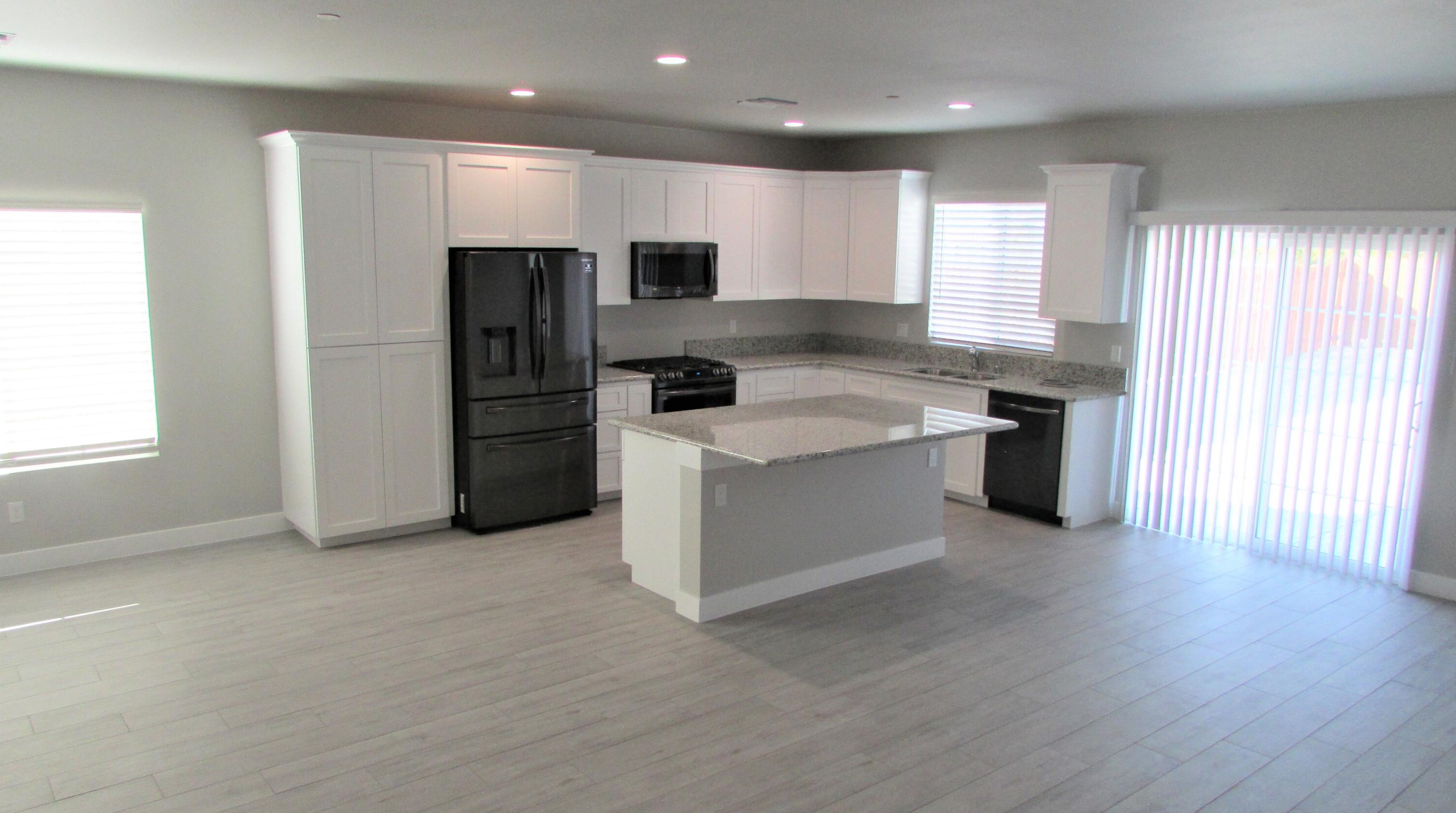 16433 Avenida Monteflora, Desert Hot Springs, CA 92240