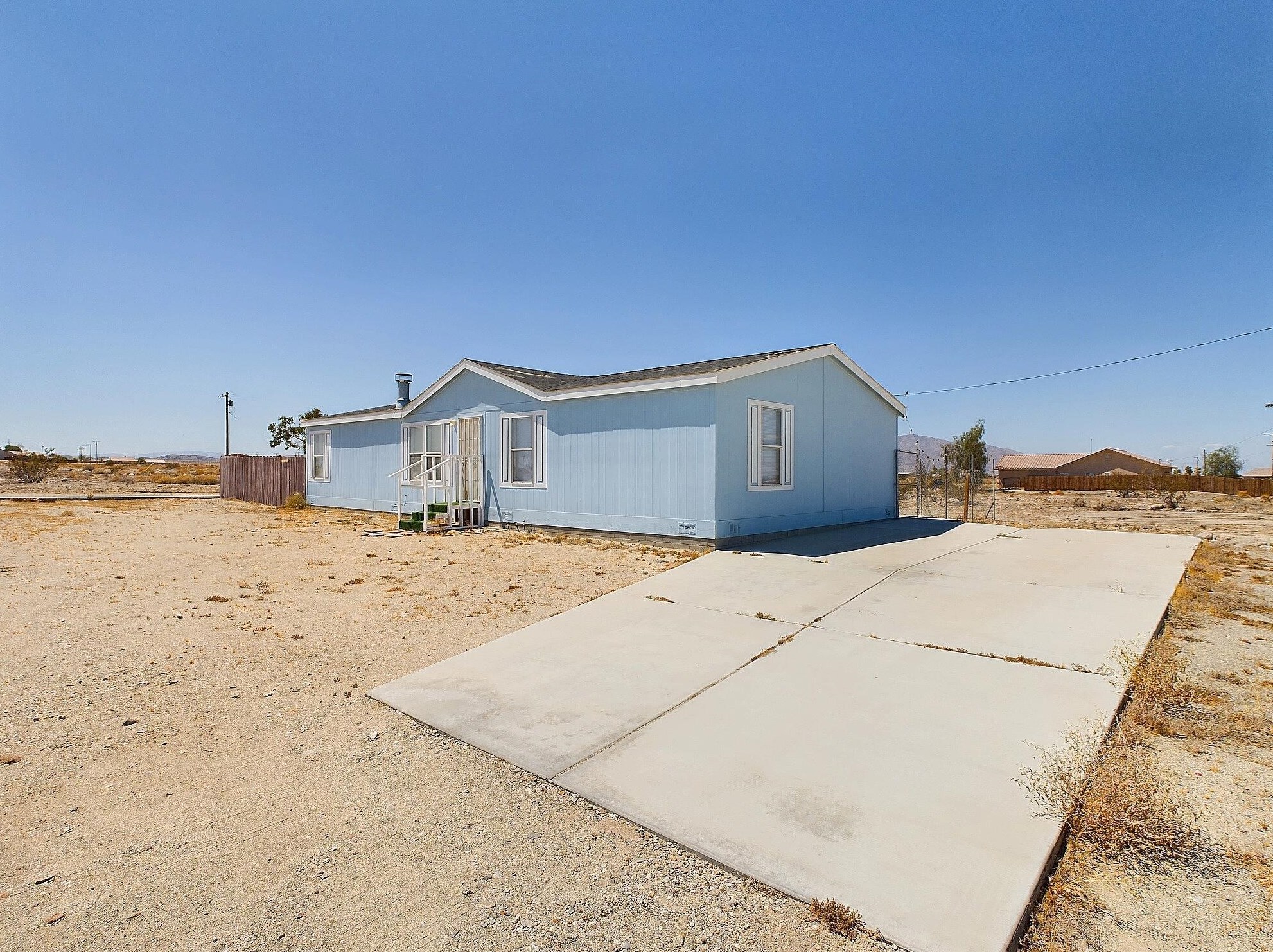 2660 Lodi Ave, Thermal, CA 92274