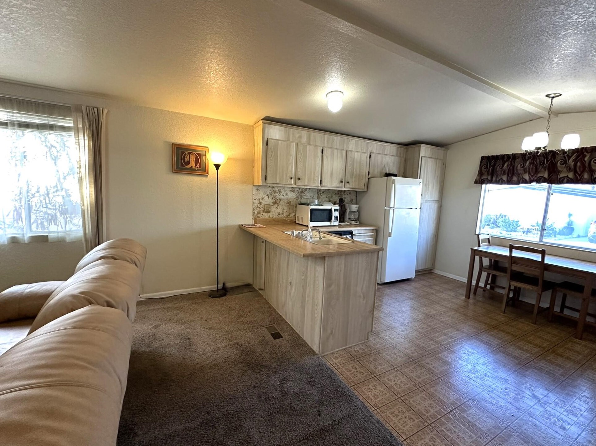 15500 Bubbling Wells Rd #2, Desert Hot Springs, CA 92240