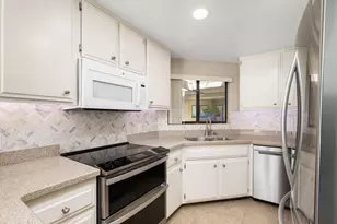 255 S Avenida Caballeros, Palm Springs, CA 92262 - Photo 14