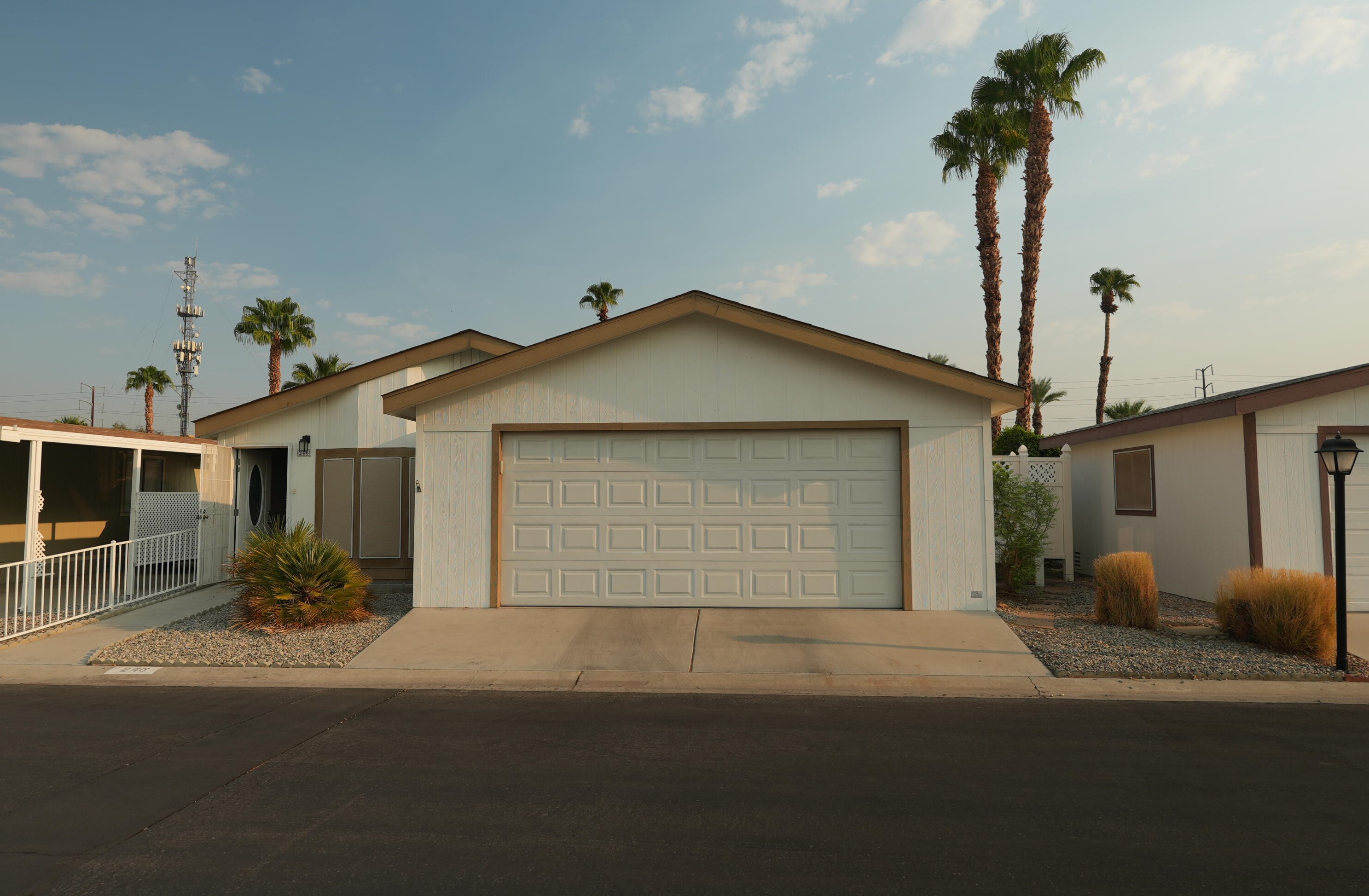 246 Settles Dr, Cathedral City, CA 92234