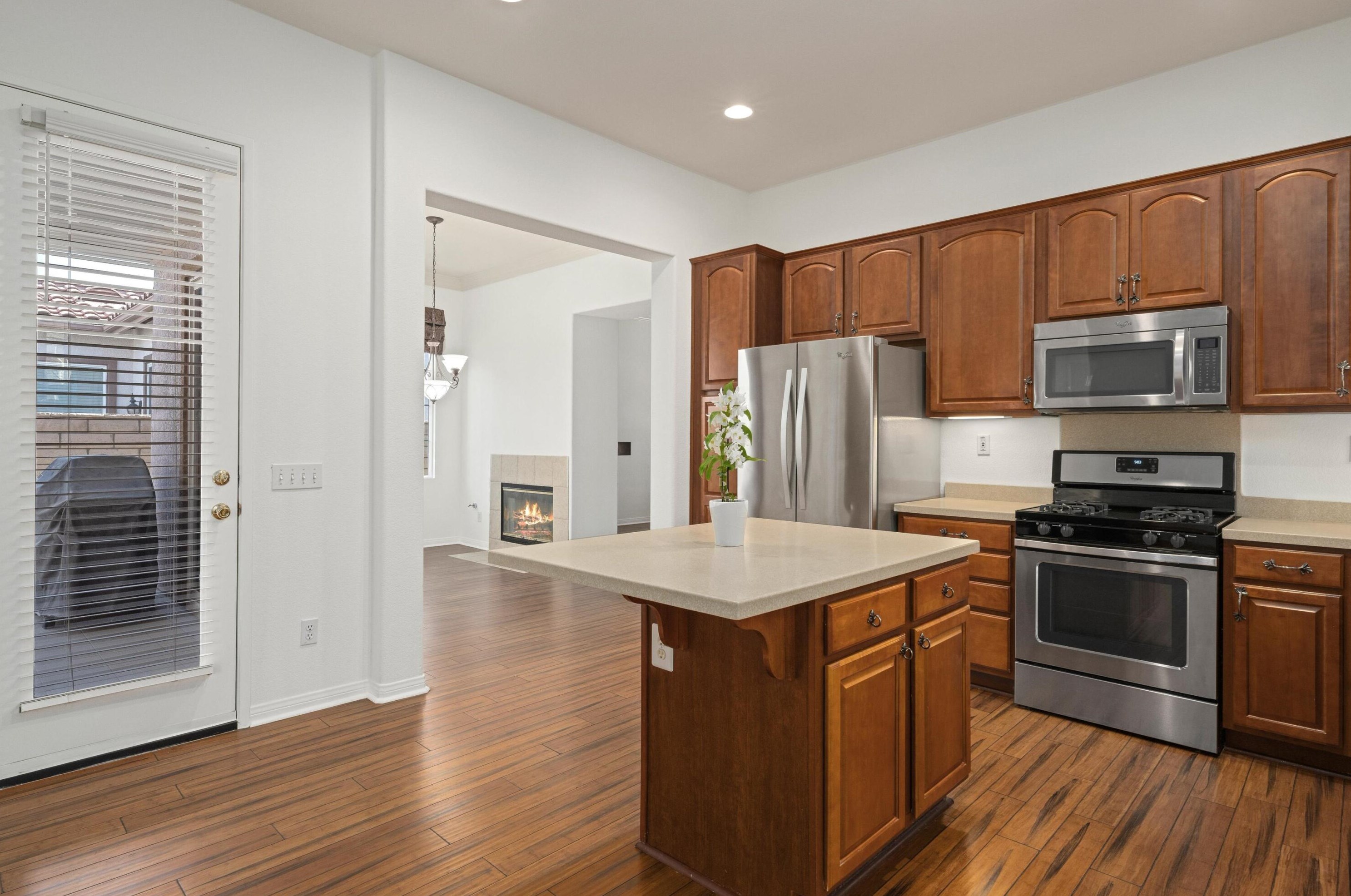 67960 Rio Vista Dr, Cathedral City, CA 92234