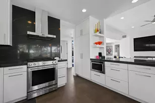 76770 Lark Dr, Indian Wells, CA 92210 - Photo 10