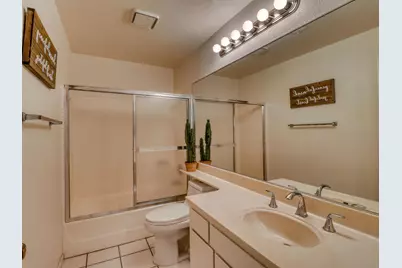 2001 E Camino Parocela #G44, Palm Springs, CA 92264 - Photo 22