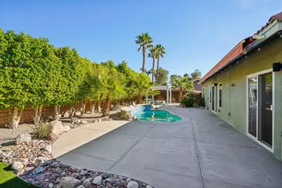 664 E Lily Street, Palm Springs, CA 92262 - Photo 8