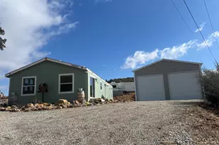 16680 Valley Hi Dr, Banning, CA 92220 - Photo 32