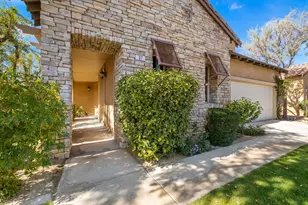 37 Shoreline Dr, Rancho Mirage, CA 92270 - Photo 2