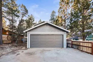 156 Victoria Ln, Sugarloaf, CA 92386 - Photo 34