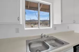 57375 Navajo Trail, Yucca Valley, CA 92284 - Photo 14