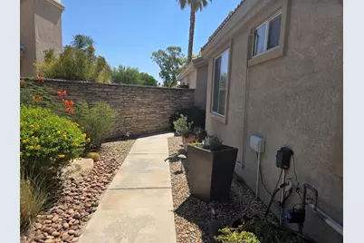 29136 W Laguna Drive, Cathedral City, CA 92234 - Photo 24