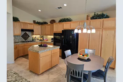 29136 W Laguna Drive, Cathedral City, CA 92234 - Photo 2