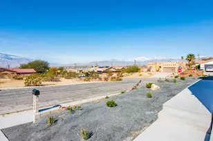 13456 Cerrita Way, Desert Hot Springs, CA 92240 - Photo 32