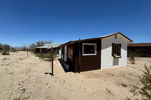 73392 Sullivan Rd, 29 Palms, CA 92277 - Photo 16