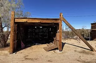 1331 Leeds Rd, Joshua Tree, CA 92252 - Photo 10