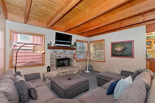 387 Wren Dr, Big Bear Lake, CA 92315 - Photo 2