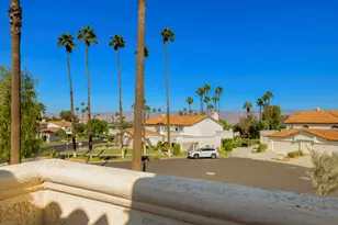 292 Desert Falls Dr E, Palm Desert, CA 92211 - Photo 30