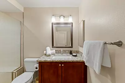 292 Desert Falls Drive E, Palm Desert, CA 92211 - Photo 16