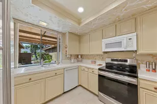 51 Sunrise Dr, Rancho Mirage, CA 92270 - Photo 14