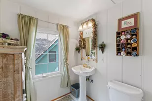 163 Bret Harte Rd, Lake Arrowhead, CA 92352 - Photo 22