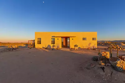 1925 Border Avenue, Joshua Tree, CA 92252 - Photo 48