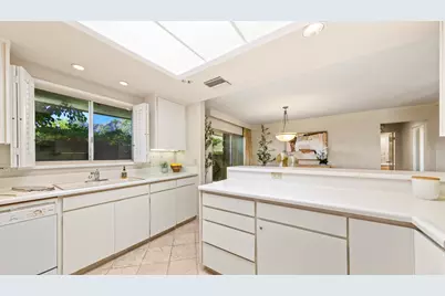 555 W Baristo Road ##6, Palm Springs, CA 92262 - Photo 16
