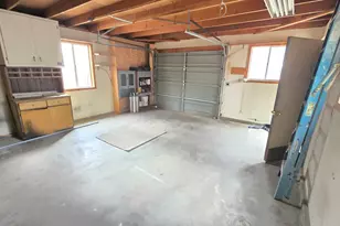 317 Spruce Ln, Sugarloaf, CA 92386 - Photo 42