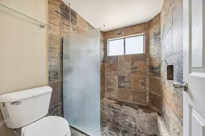 9735 Hoylake Road, Desert Hot Springs, CA 92240 - Photo 28