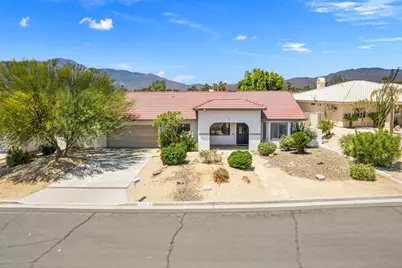 9735 Hoylake Road, Desert Hot Springs, CA 92240 - Photo 4