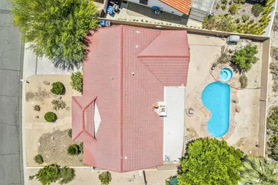 9735 Hoylake Road, Desert Hot Springs, CA 92240 - Photo 2