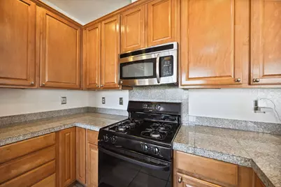 9735 Hoylake Road, Desert Hot Springs, CA 92240 - Photo 16