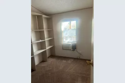 85400 Ave 55 #9, Thermal, CA 92274 - Photo 4